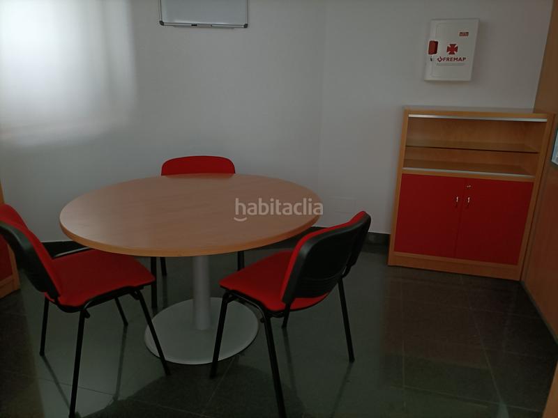 Foto 83afe238-7fd7-49b8-bc00-61a50b94c26a. Alquiler oficina en A Gándara Narón