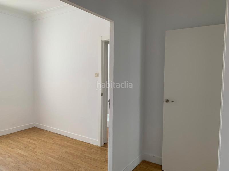 Foto 6cb06db9-492c-4fca-b048-6671c1f275d0. Piso en rúa paraguai 1 en Zona Ultramar Ferrol