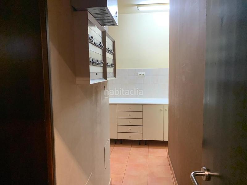 Foto 20bfacb0-87e6-47a3-9ace-081277f5982b. Locale commerciale in Canido Ferrol