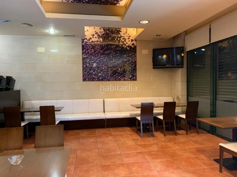 Foto 53a31bab-4733-4722-8683-38d7539349ff. Locale commerciale in Canido Ferrol