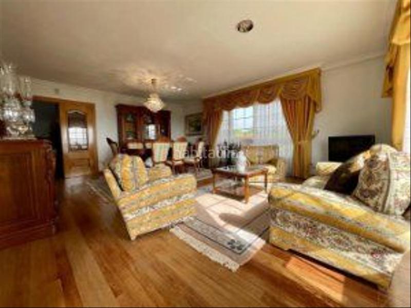 Foto fb13b8f5-c9b2-4a78-86c9-49cb92ac3842. Chalet with heating parking in Priegue Nigrán