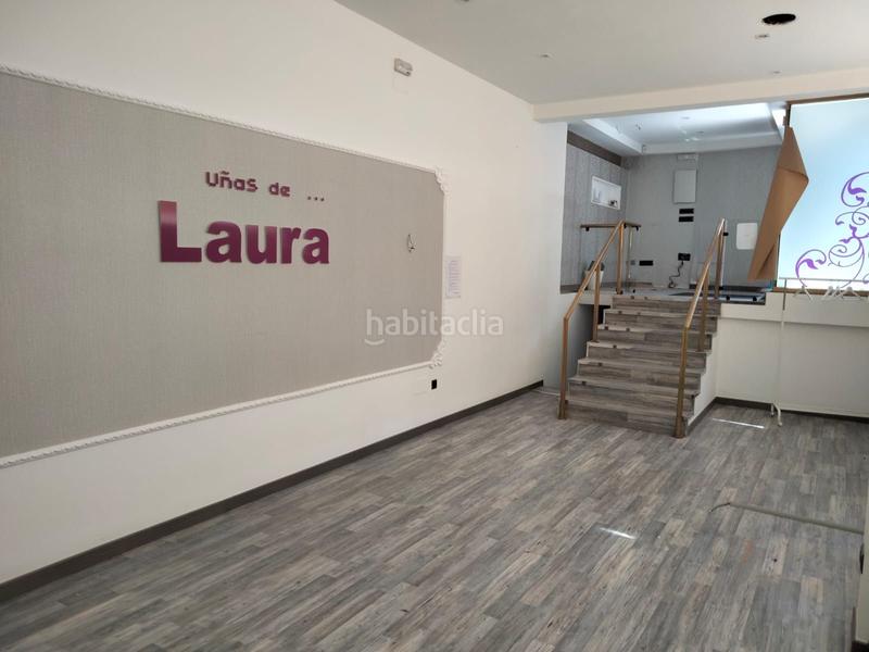 Foto 2c587473-0353-4eec-a064-2252a2a2beba. Rent business premise in n/a in Plaza España - Corte Inglés Vigo