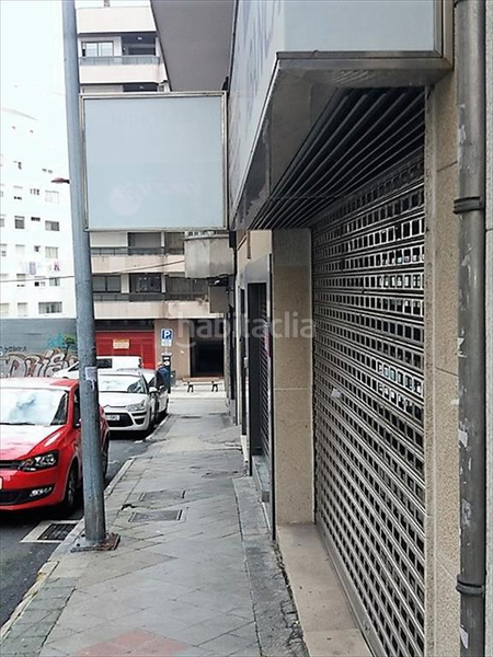 Foto 2db3953b-cd39-4436-829e-f0b31b95515f. Alquiler local comercial en n/a en Plaza España - Corte Inglés Vigo