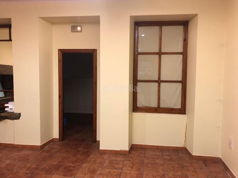 Foto e35bf888-a11f-4943-979f-2be9c1c8d68d. Alquiler local comercial en Centro Ferrol