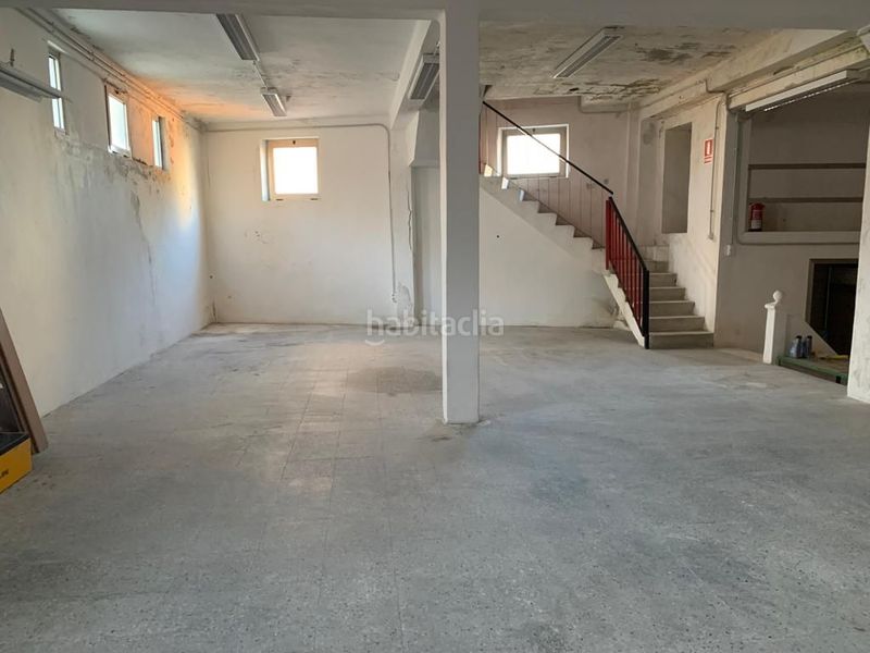 Foto cf8a9dc9-71f7-47c6-8802-4cc2f99a0cde. Local comercial a Porta Nova Ferrol