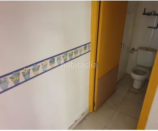 Foto 2d16a951-f522-4435-8ce2-41c8555b87f3. Local comercial a Porta Nova Ferrol