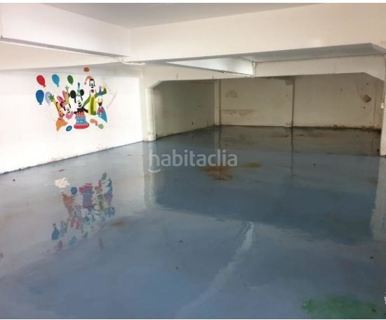 Foto 60b0075b-1f57-4ccf-bcfa-ddbff3c1d1a5. Local comercial a Porta Nova Ferrol