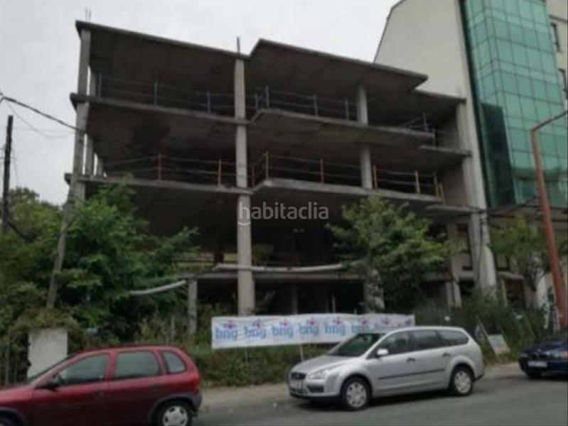 Foto 176ae47f-e9b7-49e9-b01e-62a713073168. Building in avenida naturais de Fene 21 in Fene