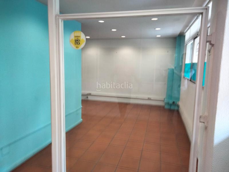 Foto 2fbd1cc8-9dd3-4d83-a218-57c523504bb5. Rent office space in n/a in Plaza España - Corte Inglés Vigo