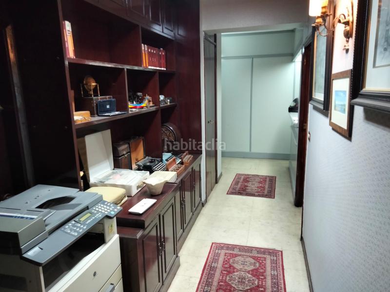 Foto a51657b4-c893-4990-aeda-ba30a02aba7e. Alquiler oficina en Centro - Areal Vigo