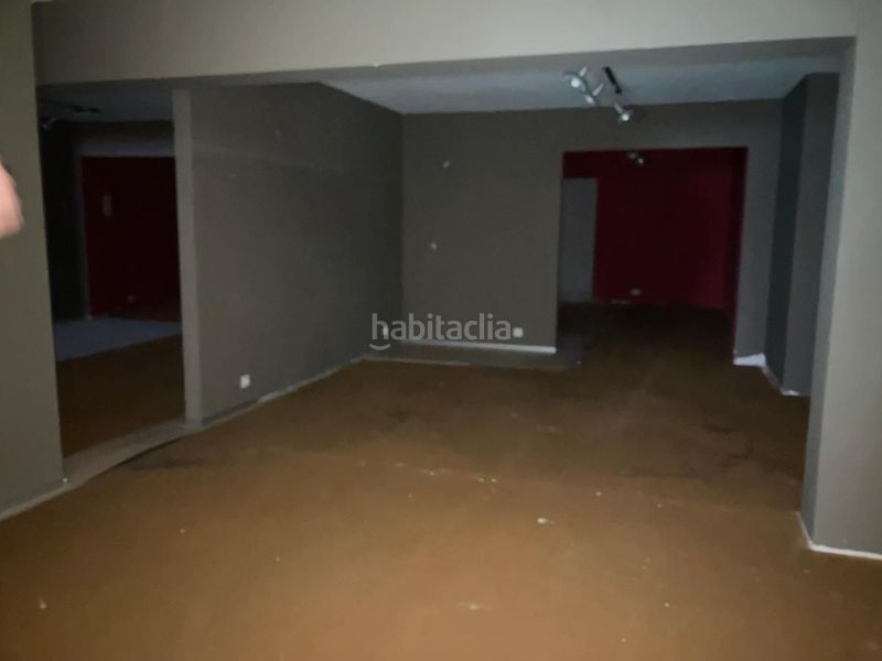 Foto 666d2b8c-cacd-4751-b683-49c9e7589bdc. Büro in Curtis
