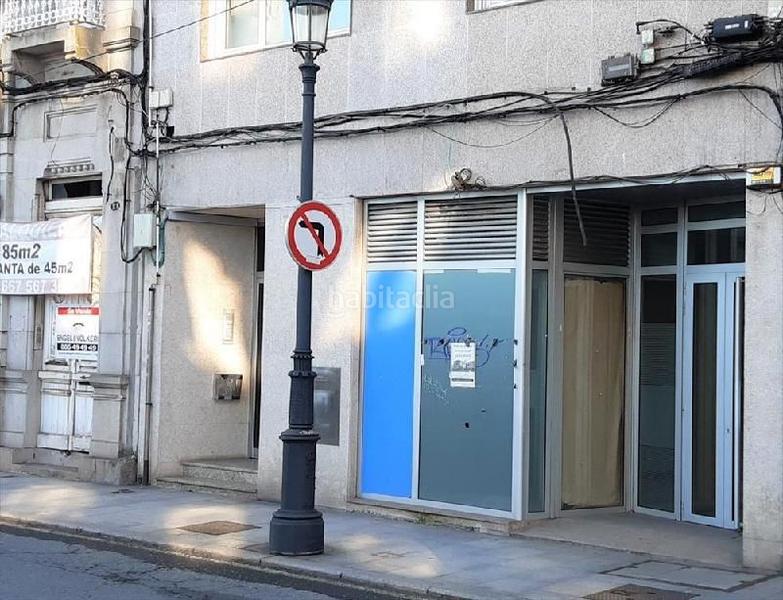 Foto 57389c32-ba0f-449b-bca9-1be44f818f23. Rent business premise in n/a in Camelias - Pi y Margall Vigo
