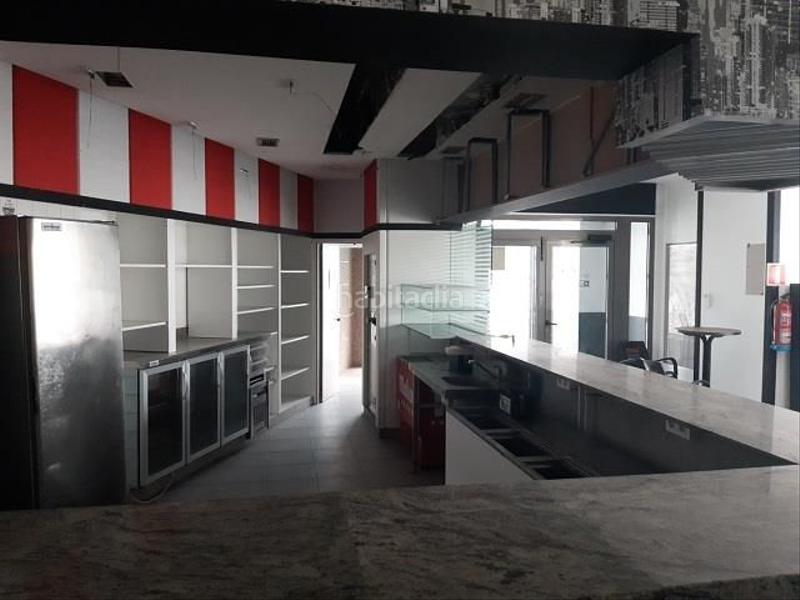 Foto 078769a0-3585-4089-95b9-0955baba74db. Affitto locale commerciale in n/a in Casablanca - Calvario Vigo