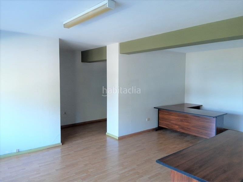 Foto 76dcfd40-d13d-436d-9b80-a4bc5fb03460. Affitto ufficio in n/a in Centro - Areal Vigo