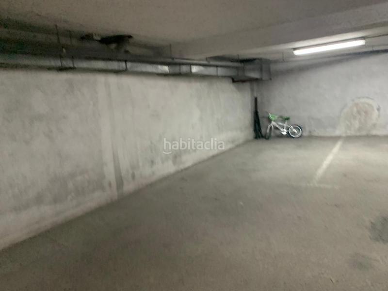 Foto 13b9ebdf-3d85-4a88-b27b-af3be10c2179. Parking coche en Alto del Castaño Narón