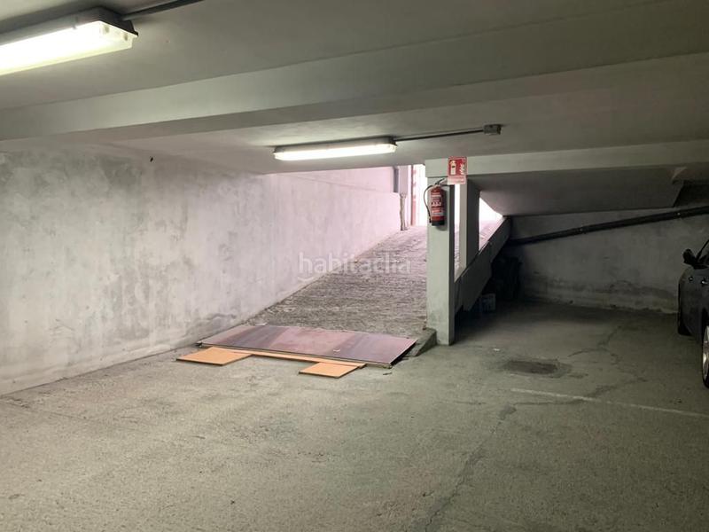 Foto b278fc6a-5dc0-458d-a29e-ece092ff3e37. Parking coche en Alto del Castaño Narón