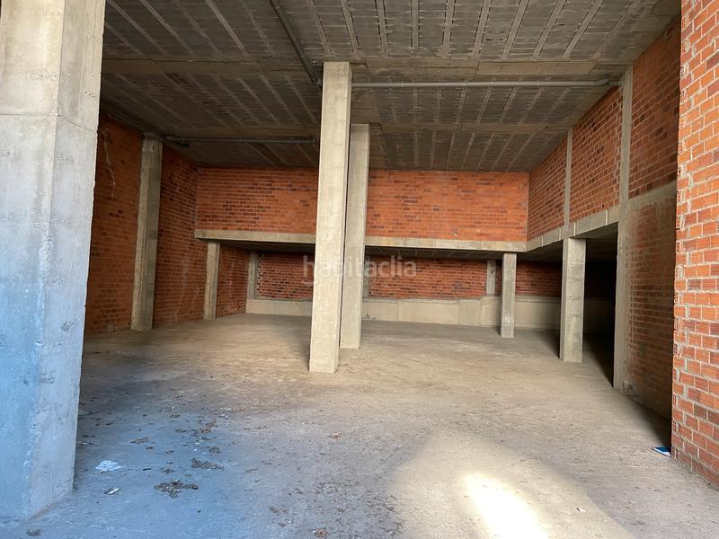 Foto 9d8fb78d-9c56-428a-8c5c-f811ce182496. Local comercial en Alto del Castaño Narón