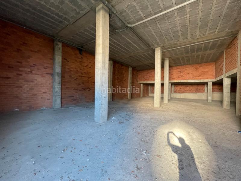 Foto e3fea8fa-7d71-43c2-81b4-08ebf7bef090. Local comercial en Alto del Castaño Narón