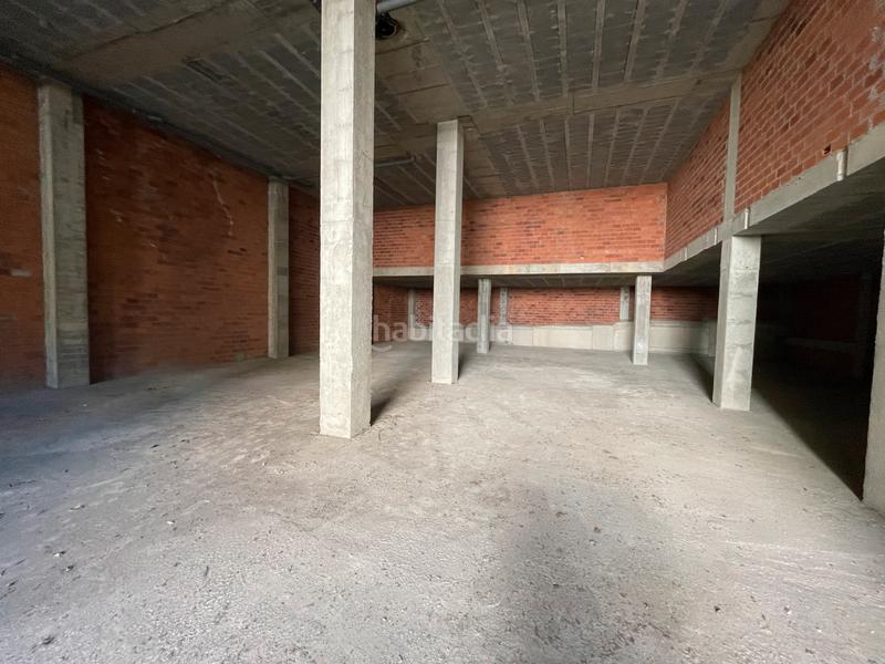 Foto 3462a07e-ad19-42ed-82ad-d3ea256d9605. Locale commerciale in Alto del Castaño Narón