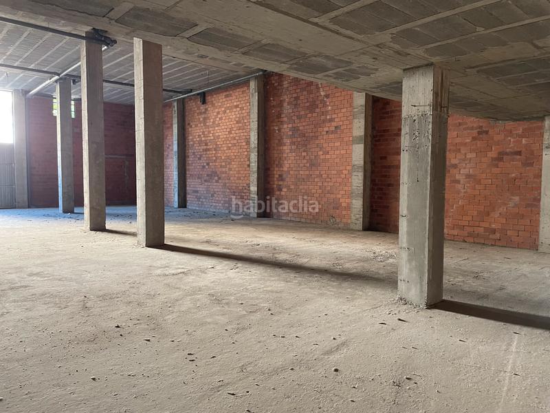 Foto c51bc15b-a4e0-47a2-9fe6-fb55c793c503. Locale commerciale in Alto del Castaño Narón