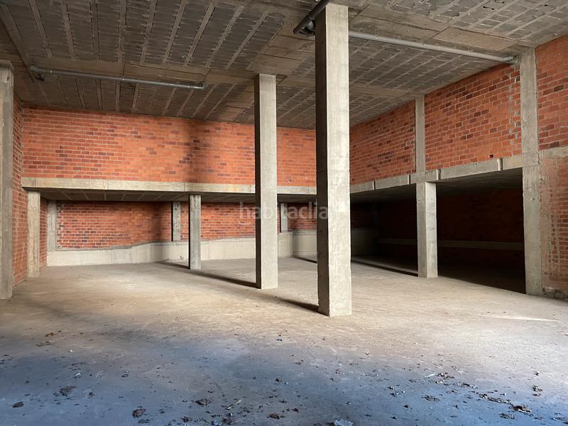 Foto e7054486-bbba-4bd7-87ff-ff58f85bea75. Locale commerciale in Alto del Castaño Narón