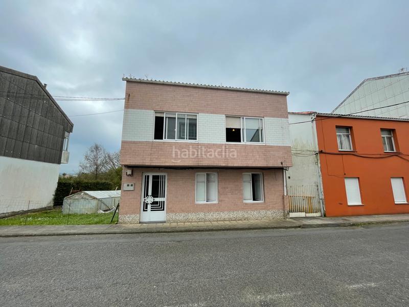 Foto 3879bf62-062c-4dd0-99c3-d79b389e364b. Edificio en Piñeiros - Freixeiro Narón