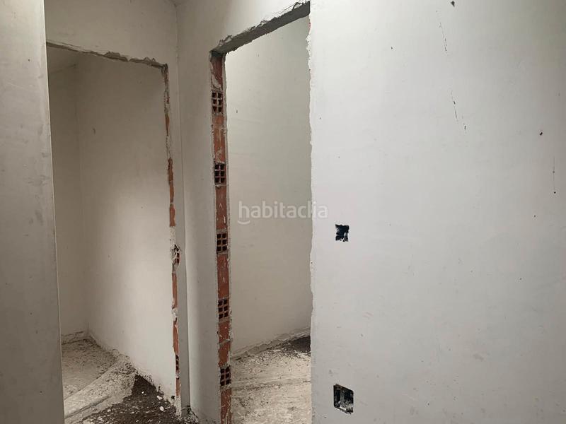 Foto 2e49b41f-e27d-4ec3-af3e-db4227cf24a6. Piso en A Malata - Catabois - Ciudad Jardín Ferrol