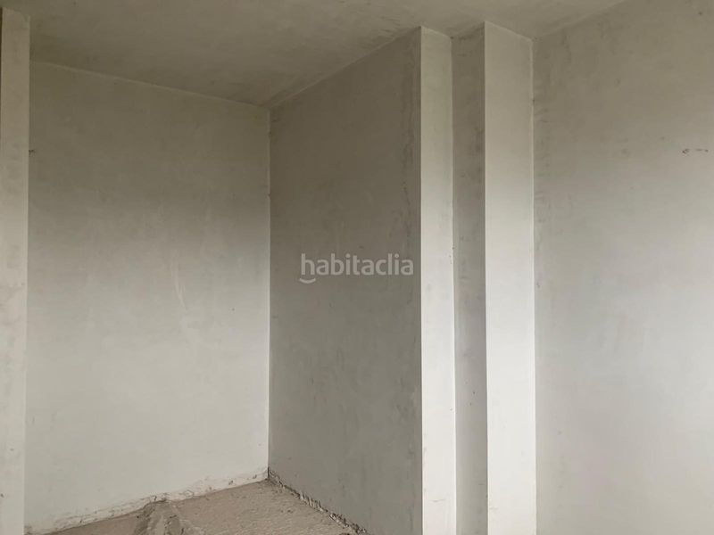 Foto 4e4f4270-1a1c-4226-9149-81a991335a9b. Piso en A Malata - Catabois - Ciudad Jardín Ferrol