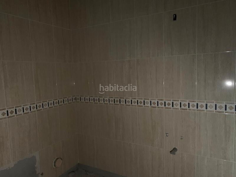 Foto c86a6a80-c012-45b7-8331-af0e2b53eb8a. Piso en A Malata - Catabois - Ciudad Jardín Ferrol