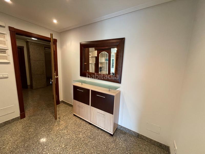 Foto 26b8e644-fc66-4293-96e3-123c4febdadf. Location appartement avec chauffage parking dans Alto del Castaño Narón