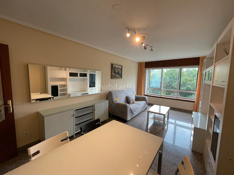 Foto 7e5f5c54-a467-490c-b2d9-f43c8b832387. Location appartement avec chauffage parking dans Alto del Castaño Narón