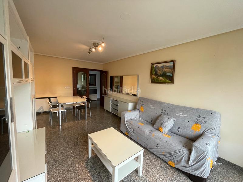 Foto 87f13c74-f0e4-41b9-b03d-0d611e343b3f. Location appartement avec chauffage parking dans Alto del Castaño Narón