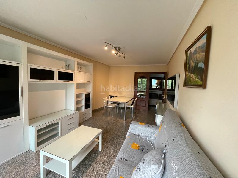 Foto b709e98a-17ca-440b-b2c2-8b41d3e03c21. Location appartement avec chauffage parking dans Alto del Castaño Narón