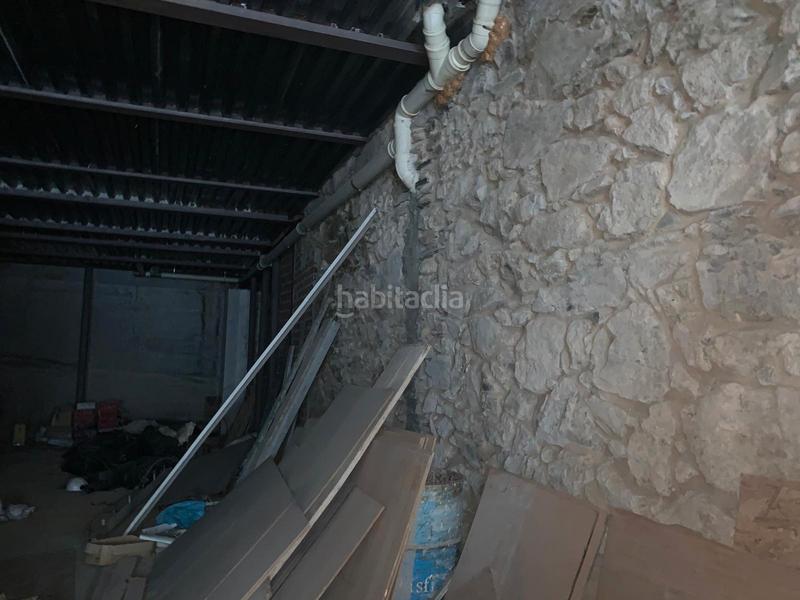 Foto 17aae993-1a1f-4f2b-bfa3-19aca7130d3b. Local comercial a rúa igrexa 134 a Centro Ferrol