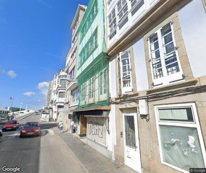 Foto 54d584ec-1bfc-4857-891e-2a82e360edc3. Locale commerciale in rúa igrexa 134 in Centro Ferrol