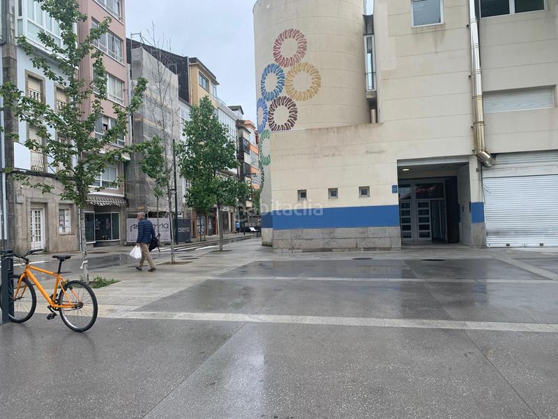 Foto f3fe5b55-868d-40cc-b3c1-63e9ae4a5531. Locale commerciale in rúa igrexa 134 in Centro Ferrol
