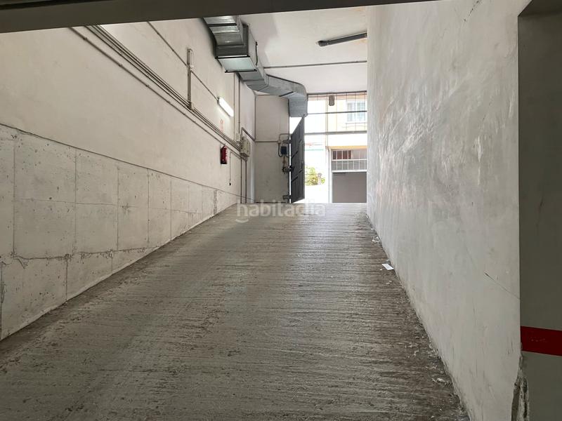 Foto 54bf1361-c104-49f8-b5d2-232d290b5b0e. Parking coche en Piñeiros - Freixeiro Narón