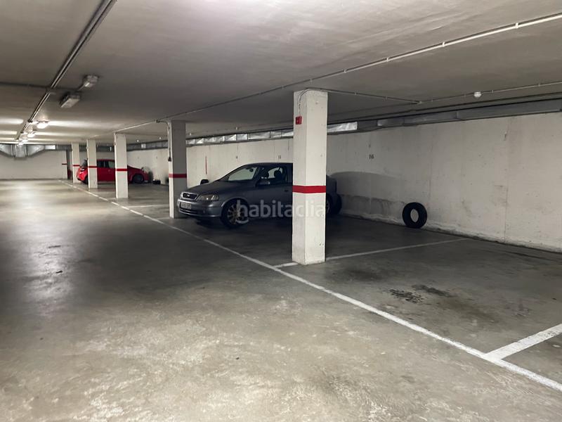 Foto 1c2c7878-a947-4541-abd7-7f4af447e3b9. Parking voiture dans Piñeiros - Freixeiro Narón