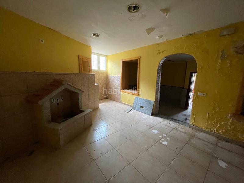 Foto b6cc6842-49ae-421a-bb7f-e425cdc9c9c1. Maison jumelée dans aldea mourela baixa 35 dans Neda