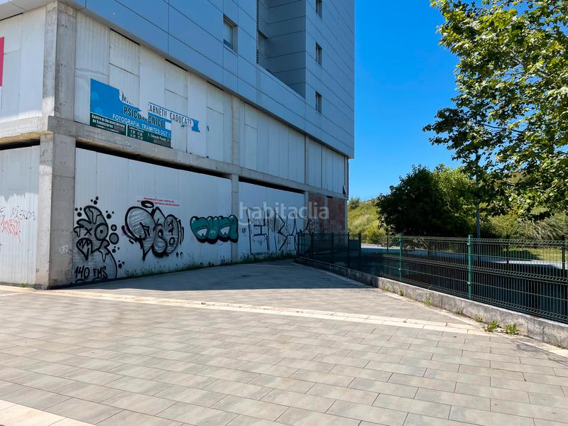 Foto 43615e57-2881-4c0e-af99-57bd9a691399. Lloguer local comercial a rúa garda 2 a Alto del Castaño Narón