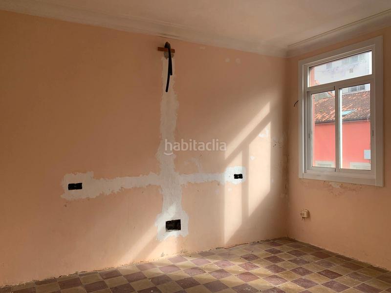 Foto 4e31ade8-fe9d-43a1-a8f4-b7d750d4fc4b. Piso en rúa penas de guitin 24 en A Malata - Catabois - Ciudad Jardín Ferrol