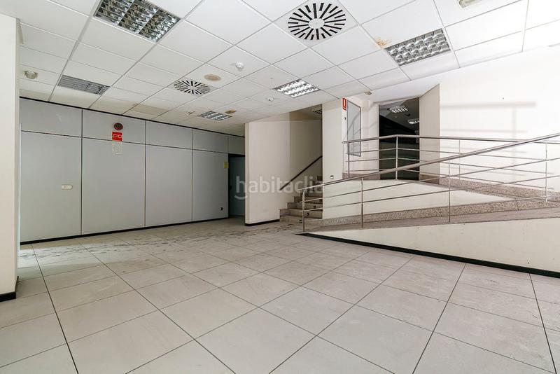 Foto 235c4752-c0b3-4bf0-b9f2-b74486a2e5fb. Business premise with heating in Centro - Areal Vigo