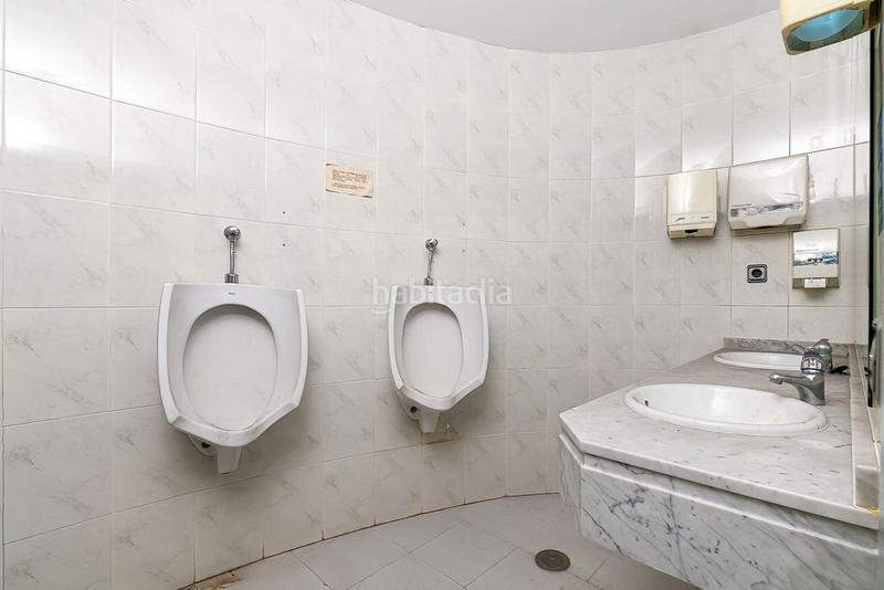 Foto 5cf7fd5f-809d-4860-8fc1-51789aef6efb. Business premise with heating in Centro - Areal Vigo