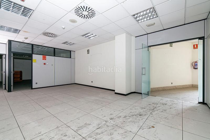 Foto a14efdde-ead8-485d-8530-b0fef5b9f239. Business premise with heating in Centro - Areal Vigo
