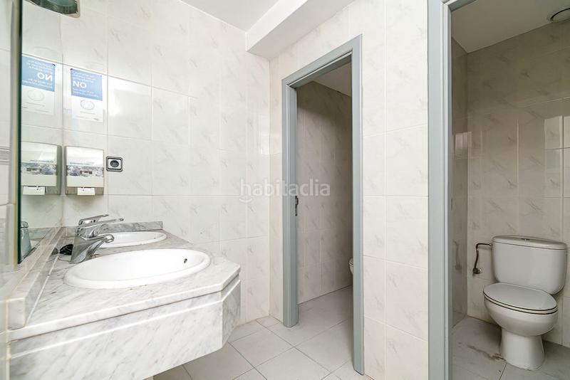 Foto 0383d610-e108-4405-8907-7d14a7c17eed. Local comercial amb calefacció a Centro - Areal Vigo