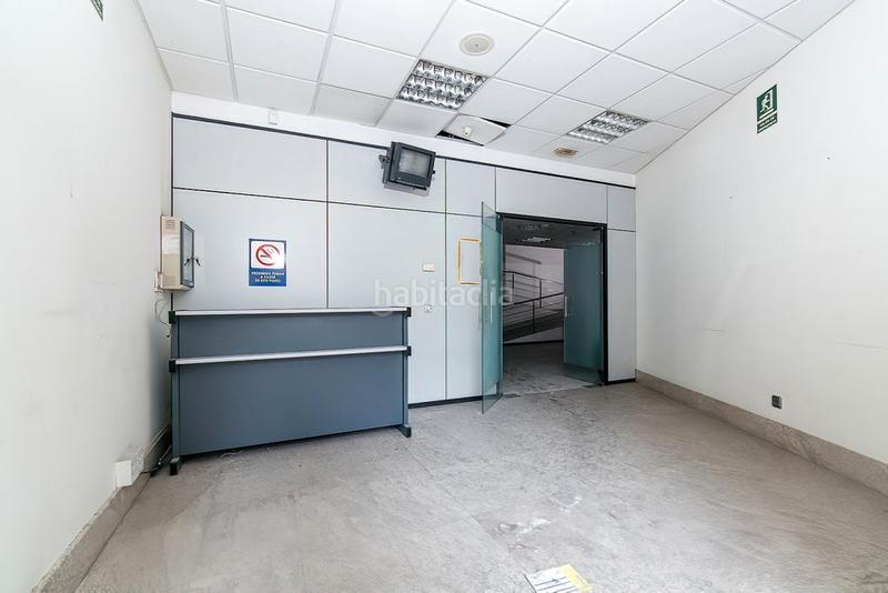 Foto 102923f3-b545-4f75-93cb-166076a60f55. Local comercial amb calefacció a Centro - Areal Vigo