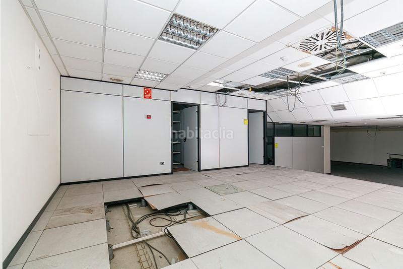 Foto 9942ed08-1d26-44d4-ad74-7659d625ad07. Local comercial amb calefacció a Centro - Areal Vigo