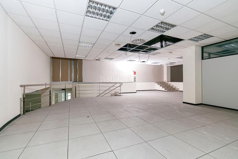 Foto e52ff310-9162-42c0-918a-83228b720a3a. Local commercial avec chauffage dans Centro - Areal Vigo