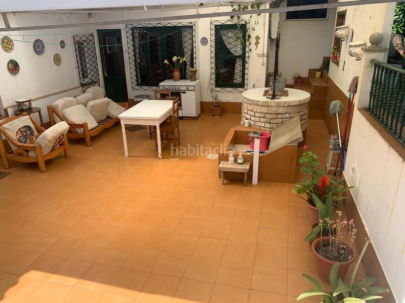 Foto 8ffbbbae-8c82-4063-a339-1c4867b55381. Maison avec parking dans Neda