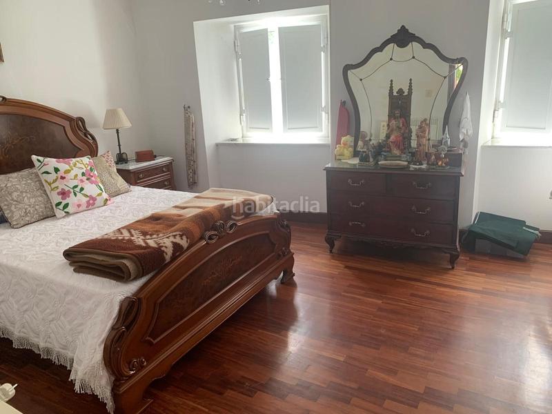 Foto 91c755a8-f070-4ebb-b79a-bc745ec03776. Maison avec parking dans Neda